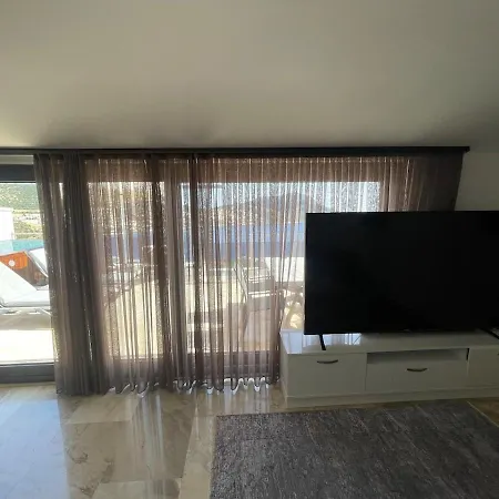Luxury With Private Swimming Pool Appartement Kaş